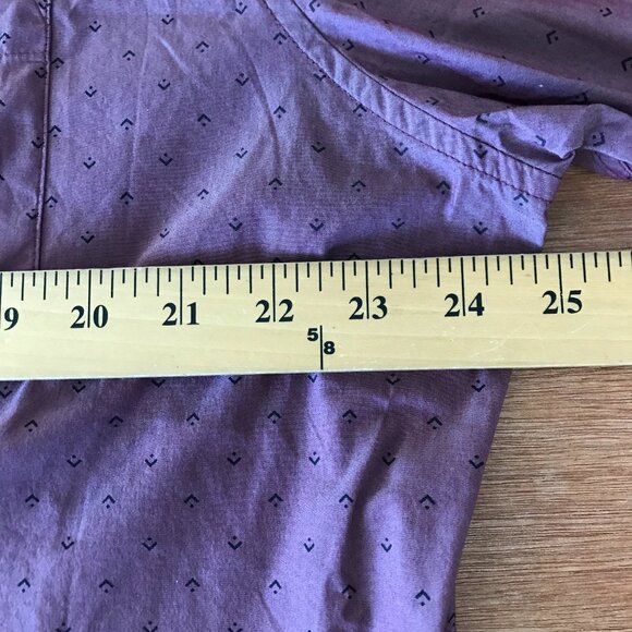 Travis Mathew Shirt Men XXL Purple Geometric Button Up Pocket Short Sleeve 17435 - Picture 8 of 13